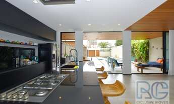 Imagem 6: Espetacular Casa Triplex Porteira Fechada no Condomínio Rio Mar na Barra