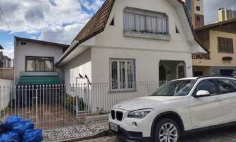 Imagem 2: Casa Alvenaria com 240,00 m² de área construída, contendo 02 Salas, Copa, Cozinha, 02 Banh