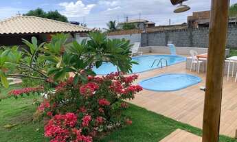 Imagem: Casa para venda tem 2500 metros quadrados