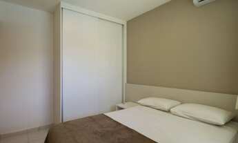 Imagem 4: Flat 3 quartos, 1 suite, 65m2, 2 andar, nascente, mobiliado com vista área de lazer, condo