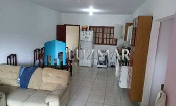 Imagem 2: Venha conhecer! Casa em ótima localização em Itapecerica da Serra - 300 m²