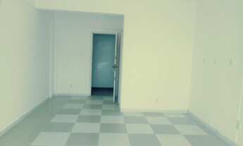 Imagem 3: Sala na Cobertura com varanda 25m2 no Centro