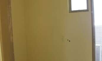 Imagem 4: Apartamento para venda possui 90 metros quadrados com 3 quartos em Montese - Fortaleza - C