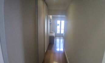 Imagem 4: Casa de condomínio sobrado para venda tem 310 metros quadrados com 4 quartos