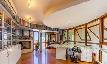 Imagem 2: CASA DE REVISTA NA VILA ASSUNÇÃO COM VISTA PARA O GUAÍBA C/ 347 metros quadrados com 2 SUÍ