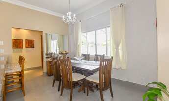 Imagem 2: Casa com 5 quartos em Santa Cândida - Curitiba - PR