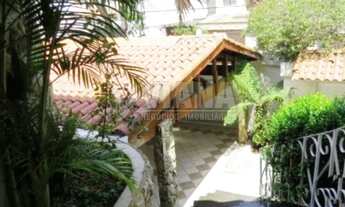 Imagem: Sobrado com 4 Dormitorios sendo 3 suites