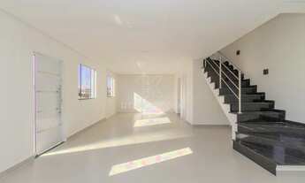 Imagem: SOBRADO NOVO COM EXCELENTE ACABAMENTO!