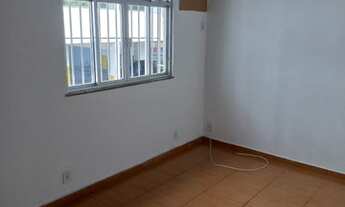 Imagem 3: Apartamento Tipo Casa em Cascadura