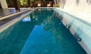 Imagem 3: Alphaville Araguaia Sobrado 352 metros -Terreno 598 m 4 suítes, 4 vagas - varanda com chu