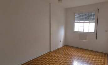 Imagem 3: 2 Quartos Edif. Escorial 125 m² Apto 42