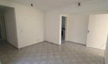 Imagem 3: Ótimo apartamento térreo de 3 dormitórios à 7 minutos à pé do metrô Capão Redondo