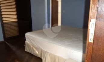 Imagem 4: Sobrado com três dormitórios bem espaçoso