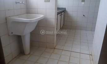Imagem 4: Apartamento Padrão Centro Disponível Para Locação Centro 2 Dormitórios 2 Banheiros 1 Sala