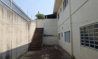 Imagem 3: Casa com 2 dormitórios para alugar, por R$ 900/mês - Industrial - Londrina/PR