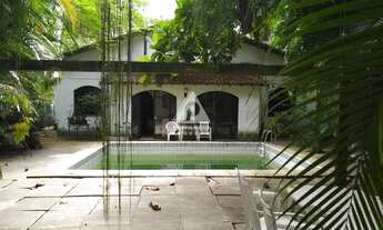 Imagem 1: Privilégio Imóveis Vende: Casa de 3 quartos, com piscina no Jardim Oceânico