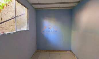 Imagem 3: Casa de 2 quartos, 1 sala, 1 banheiro, lote plano, quintal, área de serviço, terraço com u