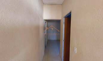 Imagem 5: Casa de 2 quartos, 1 sala, 1 banheiro, lote plano, quintal, área de serviço, terraço com u