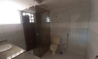 Imagem 4: ARNIQUEIRAS: CASA 3QTOS/ST, 600M2, CONDM.COLADO PARK WAY (FACIL PRA EMBELEZAR) Só 650 MIL