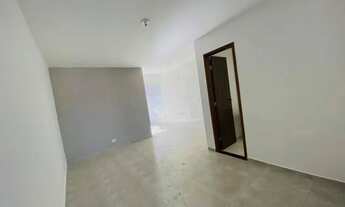 Imagem 2: CASA EM ITAPUÃ AMPLA INDEPENDENTE E FRENTE DE RUA LOCAL DE FÁCIL ACESSO