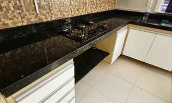 Imagem 2: Alugo casa solta no Bequimão/ prox ao atacadao/ 5 quartos/ 1 suite/ 4 banheiros/ 1 vaga co