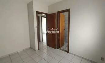 Imagem 6: Apartamento para aluguel, 3 quartos, 1 suíte, 2 vagas, Santa Mônica - Uberlândia/MG