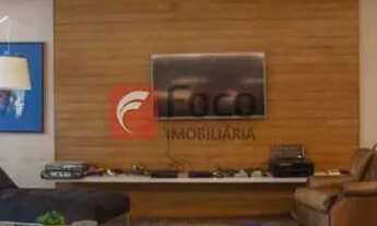 Imagem 7: Apartamento para aluguel e venda tem 290 metros quadrados com 4 quartos