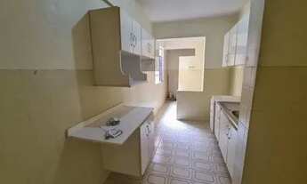 Imagem 7: Cond. Jornalista. Vendo Apto com 2 quartos, sala para 2 ambientes e 1 vaga privada