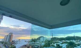 Imagem 2: APARTAMENTO PRAIA BRAVA COM VISTA PARA O MAR A POUCOS METROS DA PRAIA