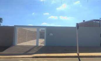 Imagem: Casa com 2 quartos no Nova Lima