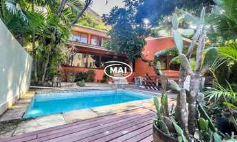 Imagem 2: Casa incrível em condomínio fechado com segurança 24