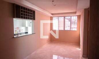 Imagem 2: Apartamento para Aluguel - Parada de Lucas, 2 Quartos, 48 m2