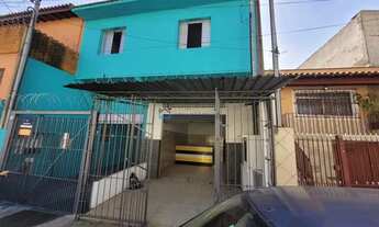 Imagem: Sobrado com rendimento - Para morar e montar