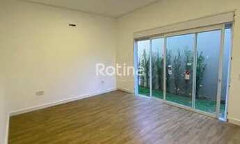 Imagem 3: Casa Condomínio Fechado à venda, 3 quartos, 3 suítes, 4 vagas, Cond. Golden Village - Uber