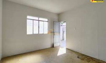 Imagem 2: Casa para aluguel, 2 quartos, 1 vaga, São Sebastião - Divinópolis/MG