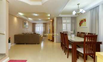 Imagem 3: SOBRADO À VENDA PARA VOCÊ QUE BUSCA CONFORTO E COMODIDADE NO TARUMÃ!