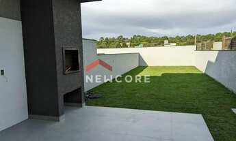 Imagem 2: Sobrado em Avenida das Constelações - São João do Rio Vermelho - Florianópolis/SC