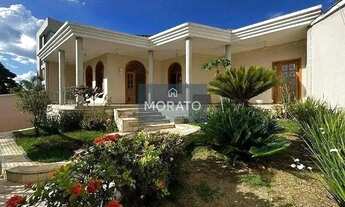 Imagem: Casa com 4 Quartos sendo 1 Suíte com 5