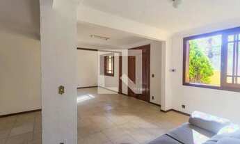 Imagem 6: Casa à Venda - Sagrada Família, 3 Quartos, 305 m2