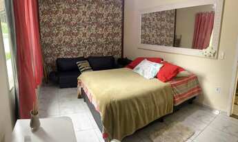 Imagem 2: PISCINA e CHURRASQUEIRA