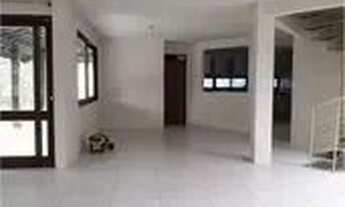 Imagem 4: Casa localizada no Poço - 400m² - 05 Qts / 02 Suítes - 02 Vagas de Garagem - Jardim