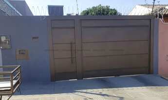 Imagem 2: CASA AMPLA RICA EM ARMÁRIOS PLANEJADOS NO BAIRRO JARDIM PRESIDENTE