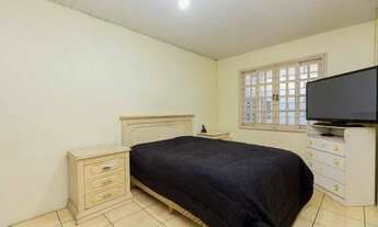 Imagem 2: Casa com 3 Quartos e 2 banheiros à Venda, 136m²-Parque Jardim Europa, Bauru - SP