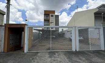 Imagem 2: Apartamento com amplo terraço