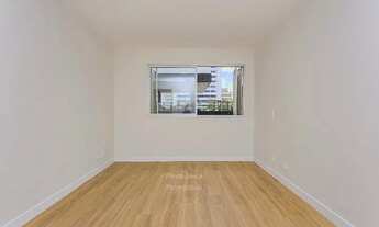 Imagem 6: Apartamento a venda no Centro/Batel com 113,21m2, 3 quartos, ensolarado e vista livre