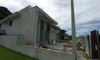 Imagem 4: São 4 Generosas suítes e uma delas é uma Máster,Praia de Massaguaçú,Entrega 2023