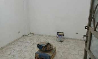 Imagem 2: Kitnet água e luz incluídos