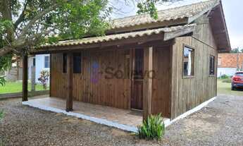 Imagem: Casa à venda no bairro Arroio do Rosa