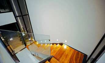 Imagem 4: Casa Moderna com placas solares no Euroville!