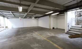 Imagem 2: Amplo Prédio Comercial à Venda e Locação no Jaguaré, São Paulo